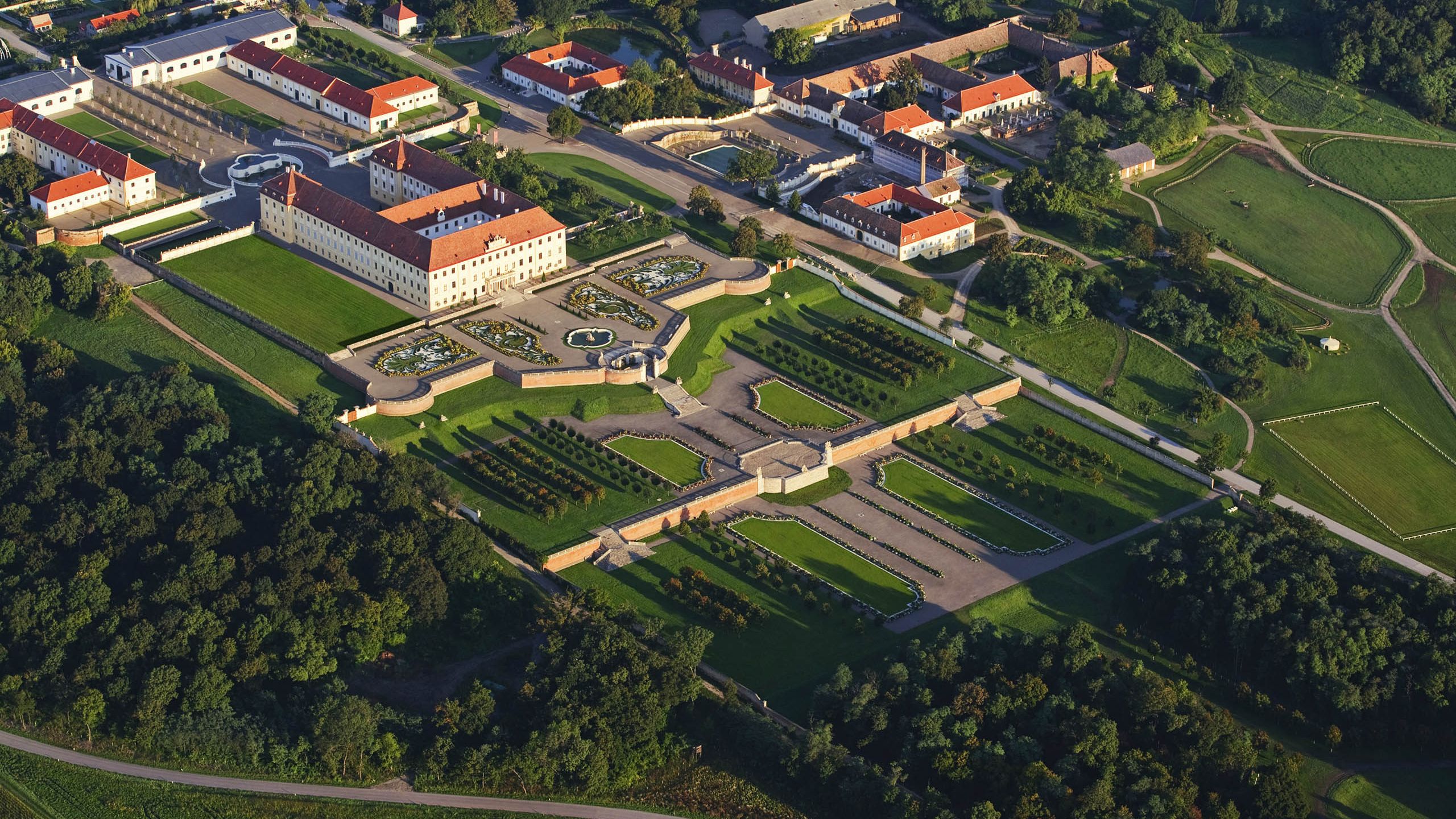 Positionierung Schloss Hof 1